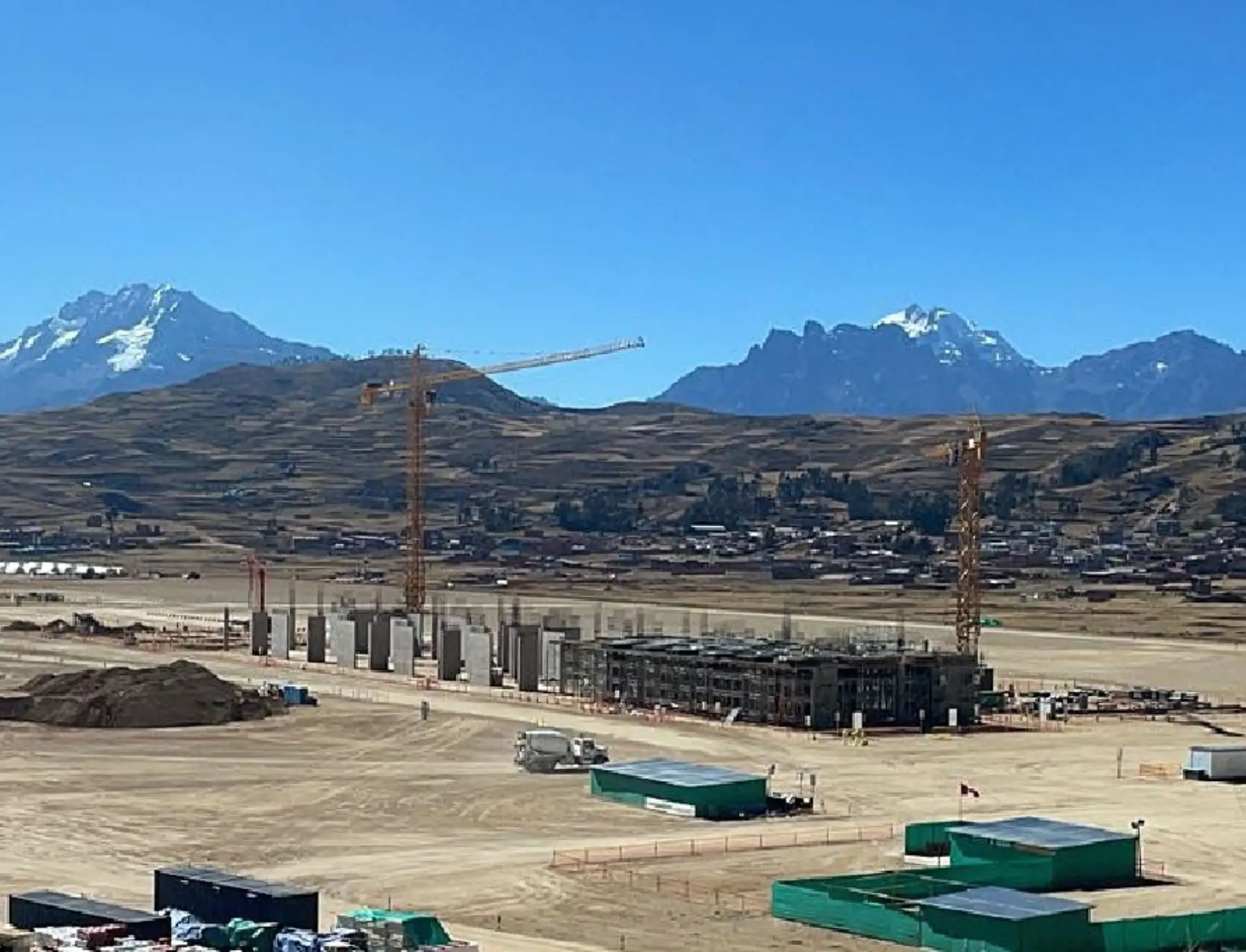 El MTC destacó el avance de las obras en el futuro aeropuerto de Chinchero, en Cusco.