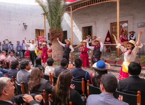 El Pasacalle Regional será la primera actividad que se realizará en Arequipa por el aniversario de fundación de la ciudad blanca, anunció el Gobierno Regional de Arequipa. Foto: Rocío Méndez