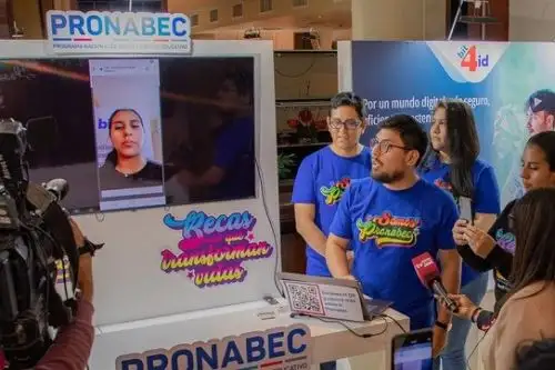 Aplicativo móvil del Pronabec permitirá encontrar una beca y postular con reconocimiento facial. Foto:ANDINA/Difusión