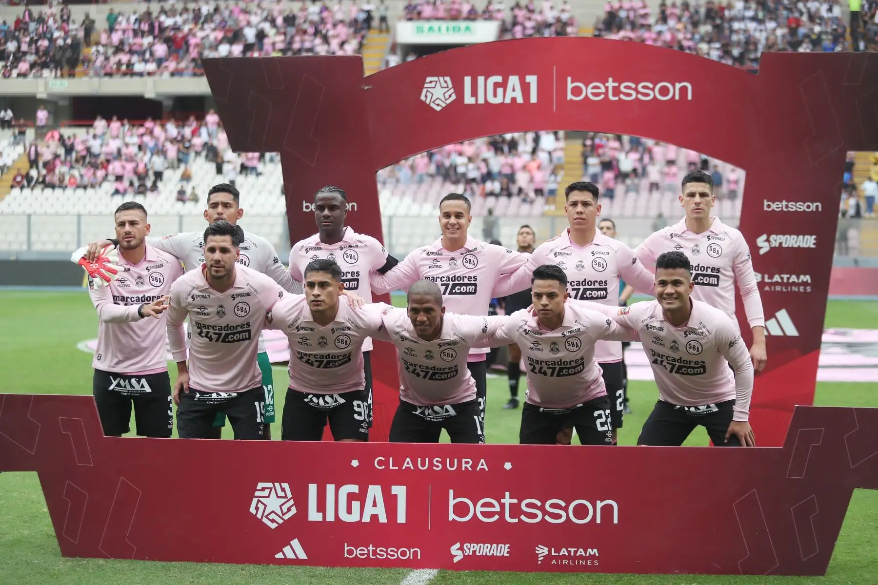 Plantel del Sport Boys que se enfrenta al club Alianza Lima por la fecha 4 del Torneo Clausura 2023 en el estadio Nacional.
Foto: ANDINA/ Ricardo Cuba