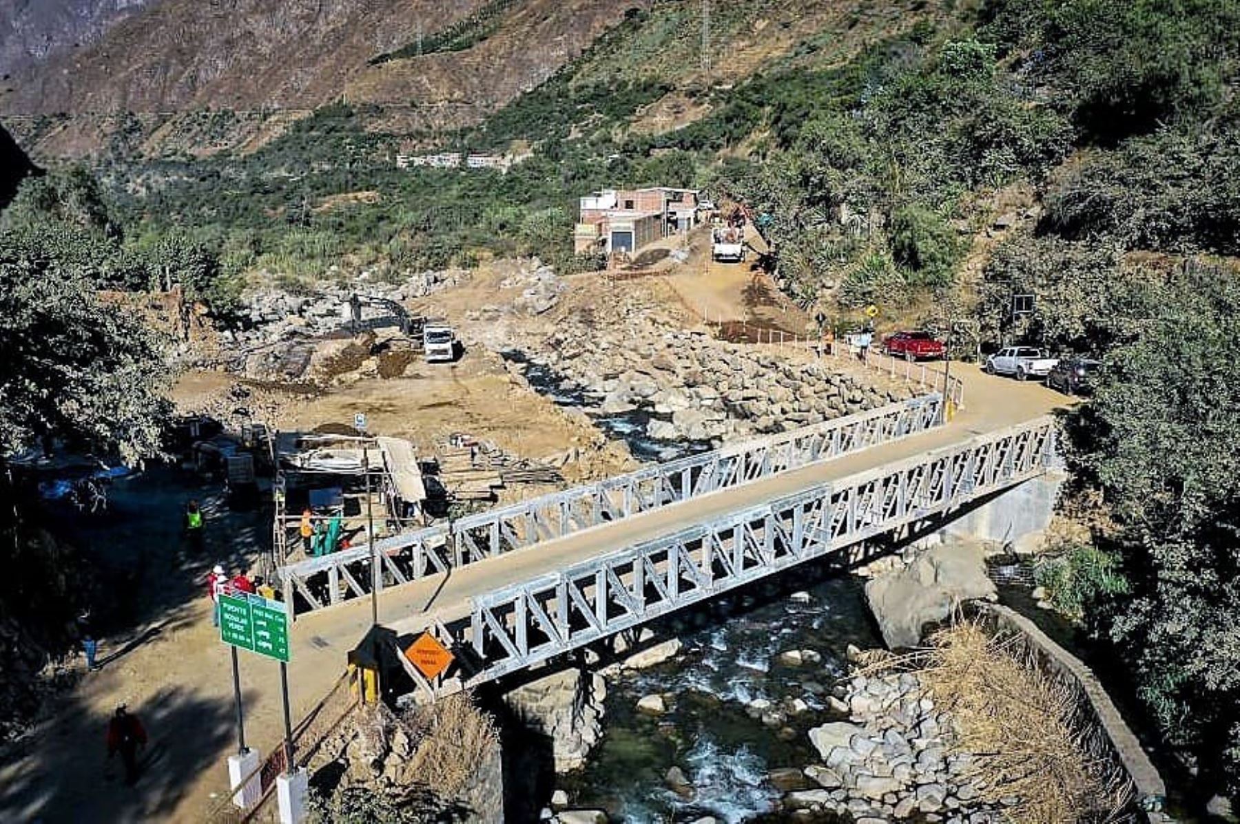 La ministra Paola Lazarte (MTC) inspeccionó el avance de obras en el puente Verde en la provincia de Huarochirí (Lima). Foto: MTC/Difusión