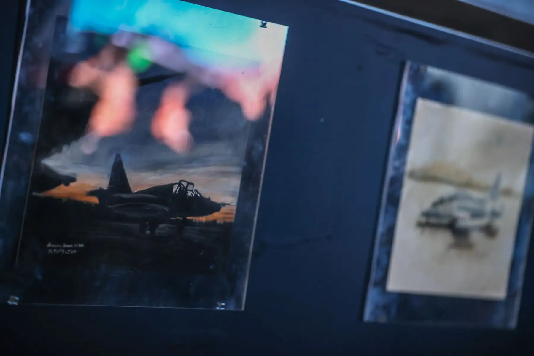 Como parte de los actos celebratorios por el Día de la Fuerza Aérea del Perú y el 82 aniversario de la inmolación del Héroe Nacional Capitán FAP José Quiñones Gonzales, hoy se inauguró la exposición cultural ¨Noche de Arte, Color y Cultura FAP¨, con la presencia del Comandante General Alfonso Artadi Saletti. La actividad se llevó a cabo en el Museo Aeronáutico del Perú, ubicado en el emblemático Castillo Rospigliosi.

Foto: ANDINA/Andrés Valle