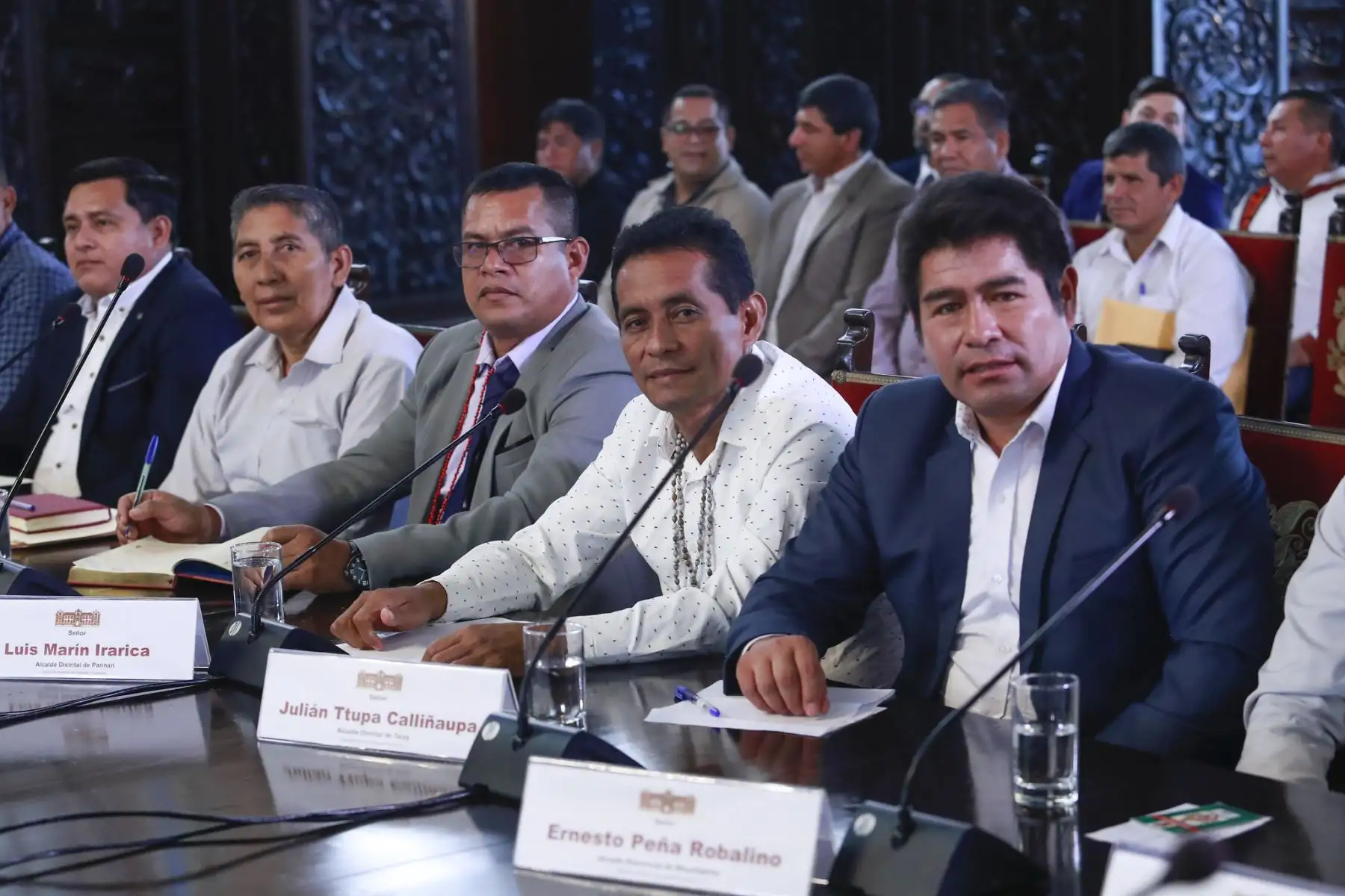 Presidenta Boluarte se reunió con 50 alcaldes de las regiones Puno, Ayacucho, Cajamarca, Loreto, Cusco, San Martín, Ayacucho y Lima Provincias, a fin de articular esfuerzos para la ejecución de proyectos de urgente necesidad en sus jurisdicciones.
Foto: ANDINA/Prensa Presidencia