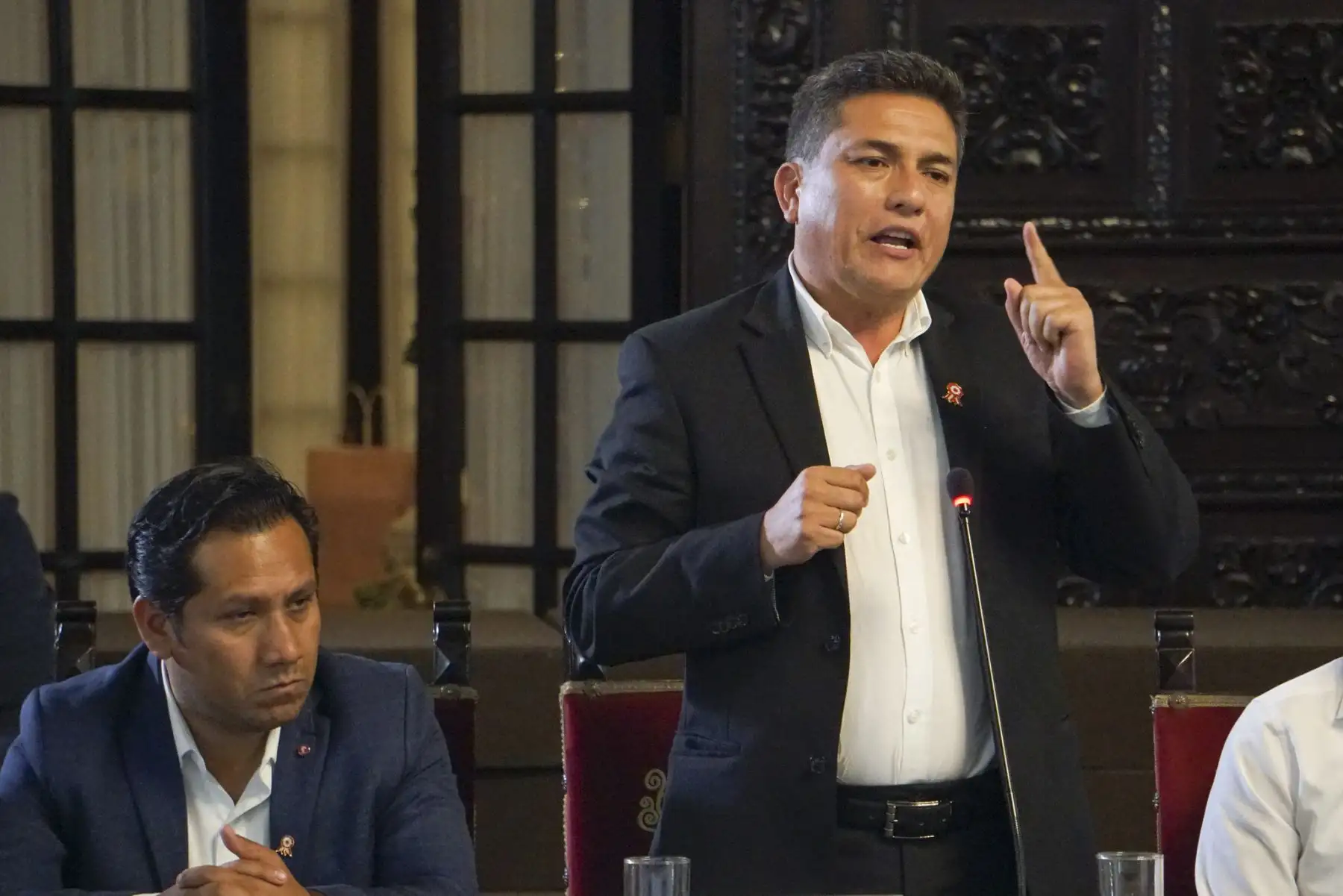 Presidenta Boluarte se reunió con 50 alcaldes de las regiones Puno, Ayacucho, Cajamarca, Loreto, Cusco, San Martín, Ayacucho y Lima Provincias, a fin de articular esfuerzos para la ejecución de proyectos de urgente necesidad en sus jurisdicciones.
Foto: ANDINA/Prensa Presidencia