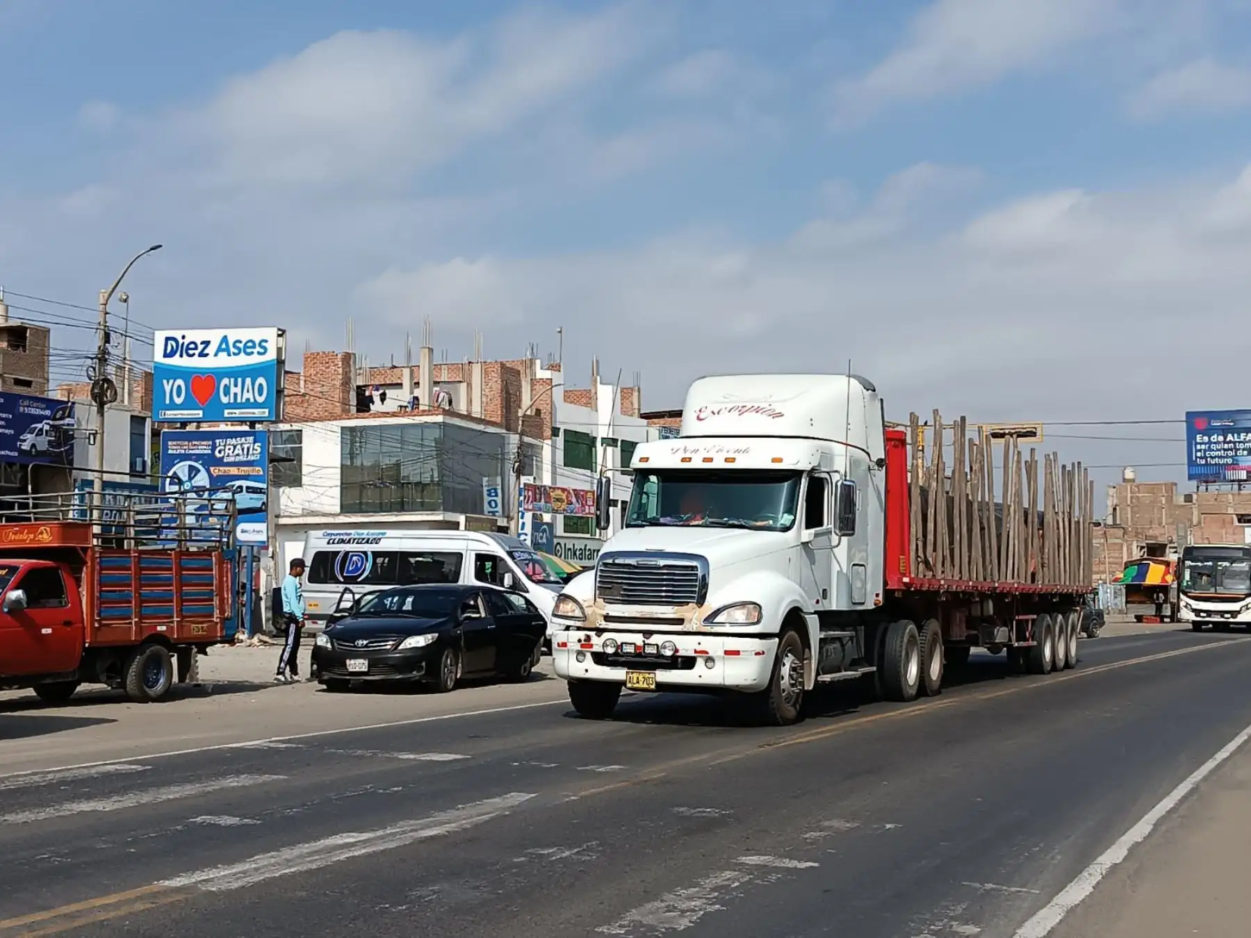 El tránsito es fluido en la Panamericana Norte y las actividades comerciales y educativas en Trujillo y otras provincias de La Libertad se desarrollan con normalidad. Foto: Cortesía Midori Gonzales / RPP Trujillo