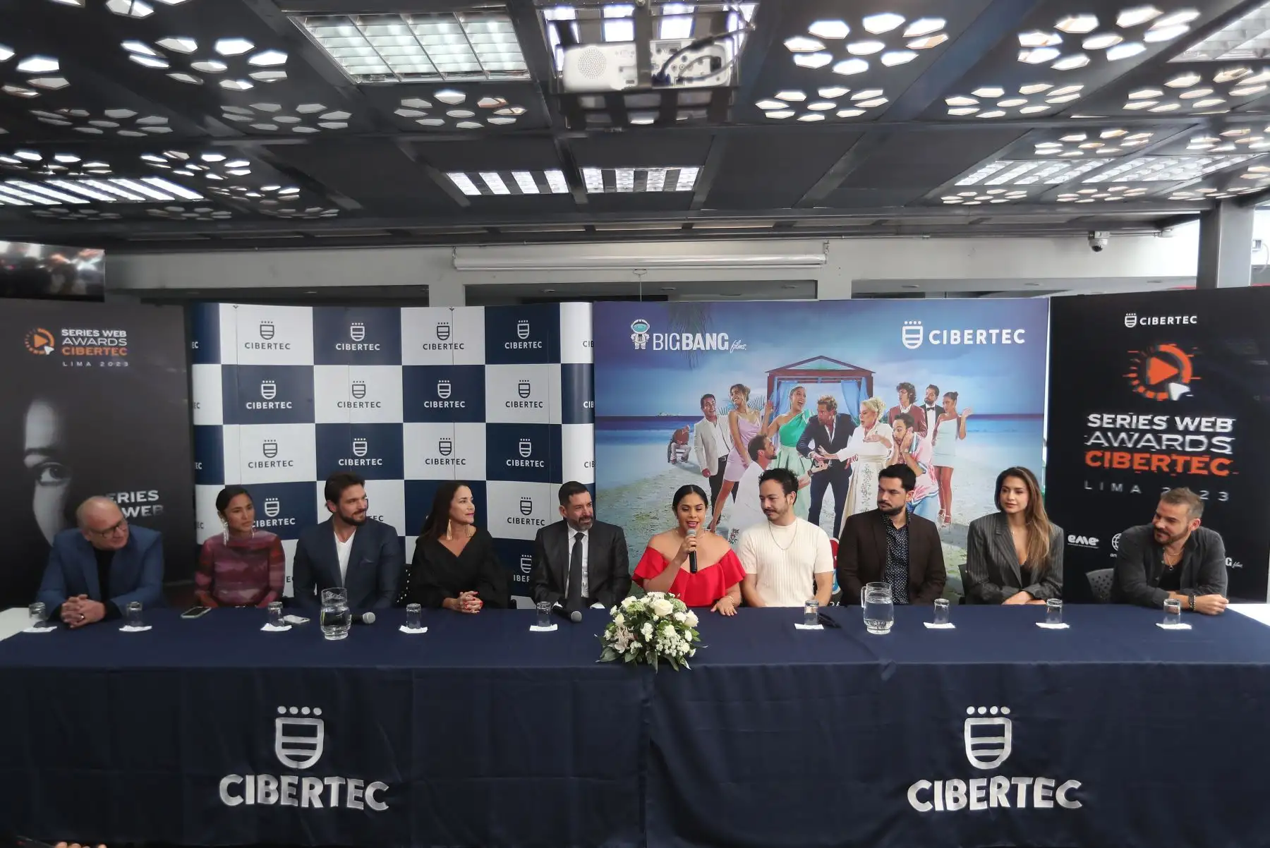 Conferencia de prensa de la película peruana dirigida por Adolfo Aguilar, "La peor de mis bodas 3" Foto: ANDINA/Ricardo Cuba