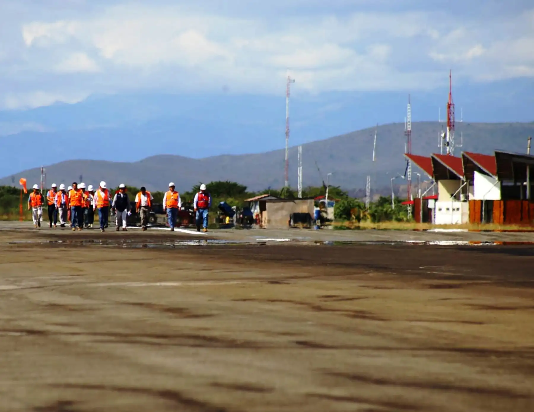 Todo se encuentra listo en Jaén para la reanudación de los vuelos en el aeropuerto Fernando Belaunde Terry que estuvo cerrado durante seis meses a causa de los trabajos de mantenimiento de la pista de aterrizaje.