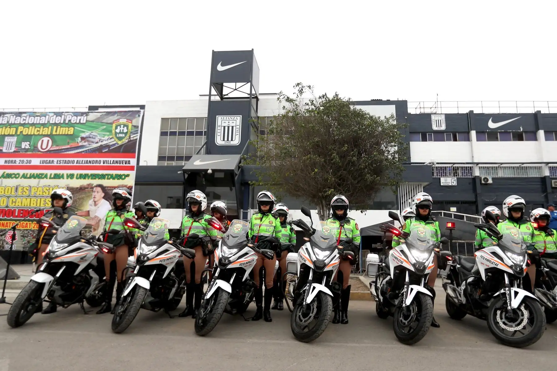 La Policía Nacional del Perú; informó sobre el Plan de operaciones para el clásico de Alianza Lima y Universitario de Deportes”a disputarse este Sábado 22 de Julio del 2023.Foto: ANDINA/Ricardo Cuba