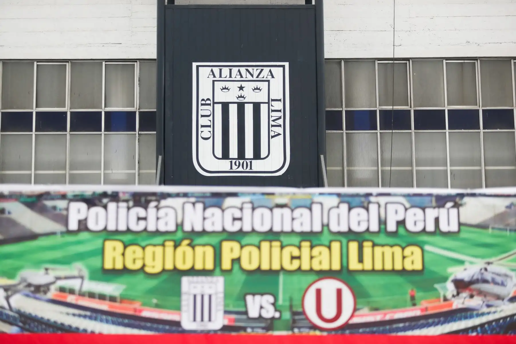 La Policía Nacional del Perú; informó sobre el Plan de operaciones para el clásico de Alianza Lima y Universitario de Deportes”a disputarse este Sábado 22 de Julio del 2023.Foto: ANDINA/Ricardo Cuba