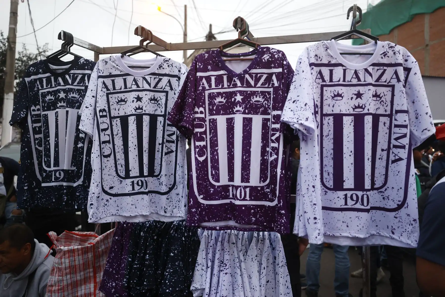 Imágenes previas al partido del super clásico entre Universitario de Deportes y Alianza Lima por la fecha 5 de la Clausura en el estadio Alejandro Villanueva.
Foto: ANDINA/ Vidal Tarqui