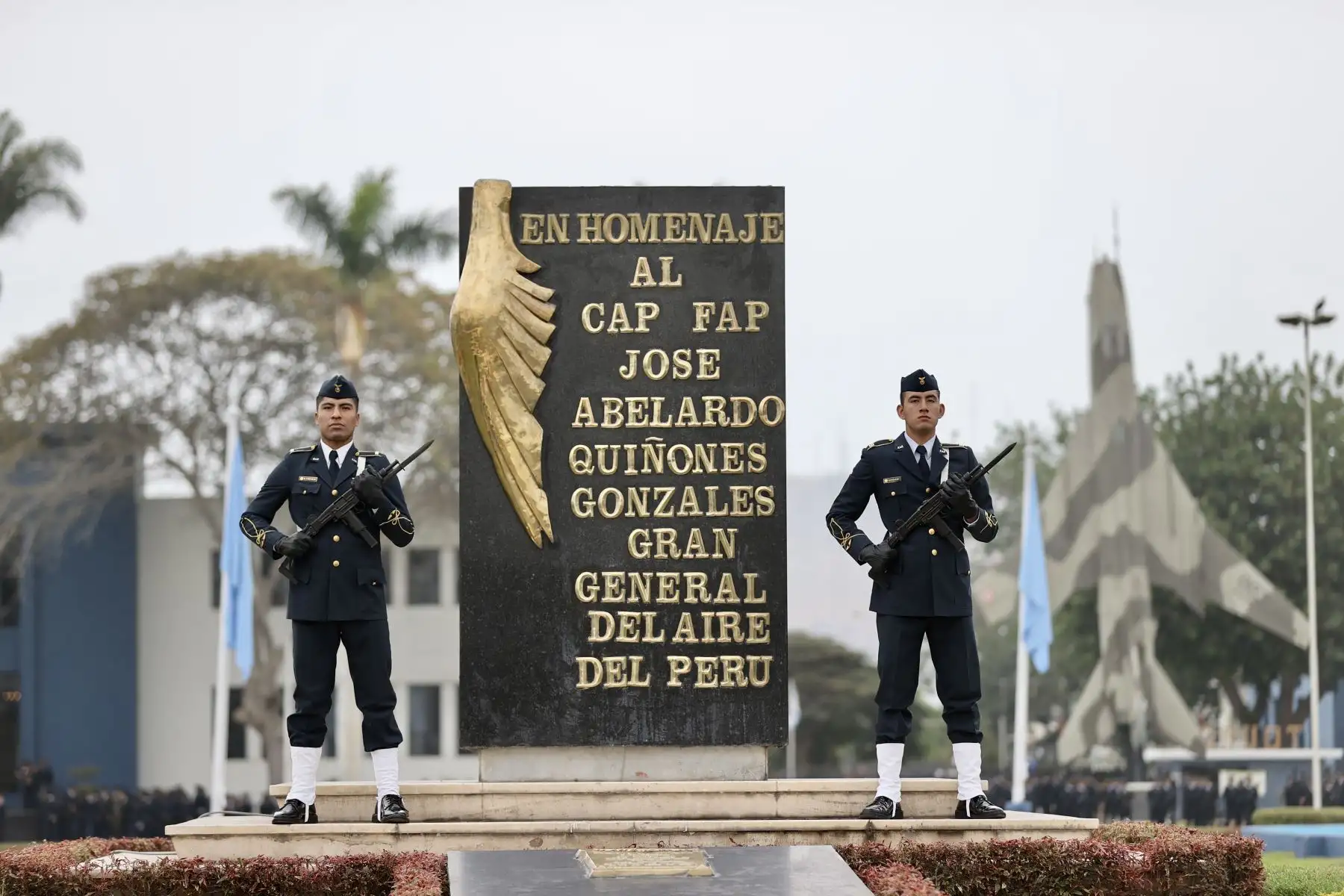 Ceremonia por el Día de la Fuerza Aérea del Perú y el 82° Aniversario de la Inmolación del Héroe Nacional Capitán FAP José Quiñones Gonzales “Gran General del Aire del Perú”. Foto: ANDINA/PCM