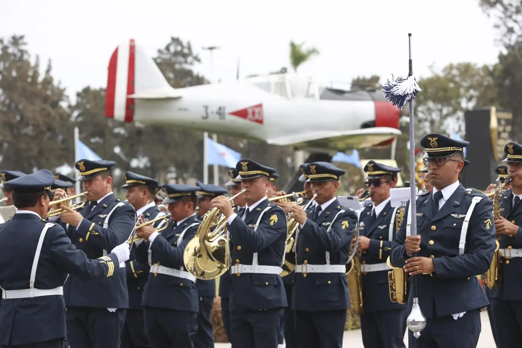 Ceremonia por el Día de la FAP y el 82° Aniversario de la Inmolación del Héroe Nacional Capitán FAP José Quiñores Gonzales “Gran General del Aire del Perú”. Foto: ANDINA/Prensa Presidencia