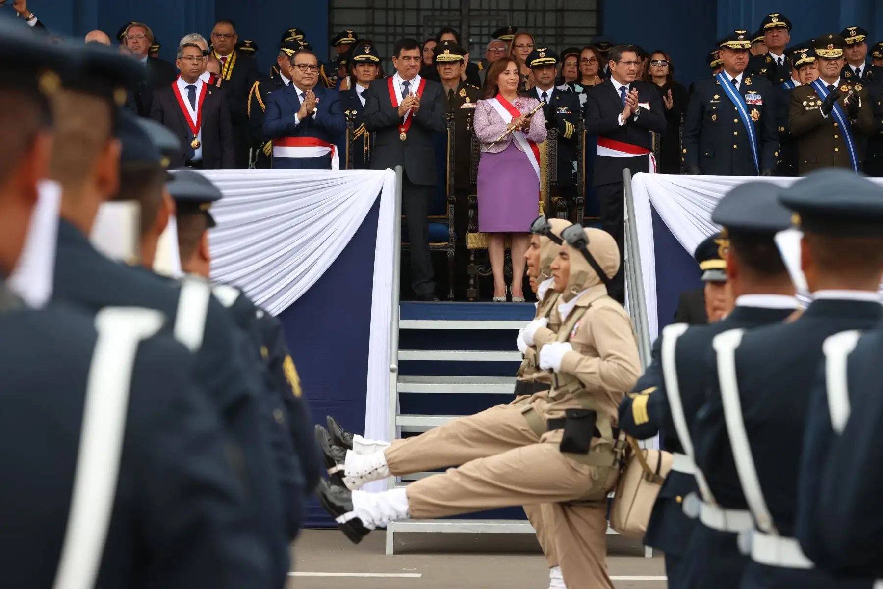 Ceremonia por el Día de la FAP y el 82° Aniversario de la Inmolación del Héroe Nacional Capitán FAP José Quiñores Gonzales “Gran General del Aire del Perú”. Foto: ANDINA/Prensa Presidencia