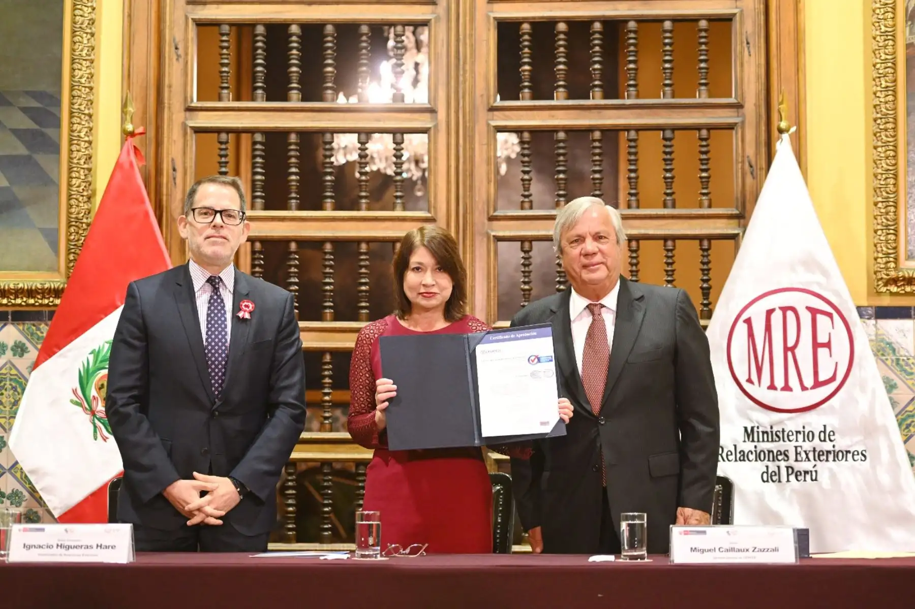 Canciller presidió ceremonia de Certificación ISO 9001:2015 de Gestión de Calidad al MRE