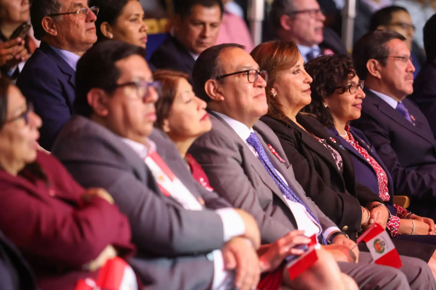 En el marco de las celebraciones por el 202.° Aniversario de la Independencia del #Perú, la presidenta Dina Ercilia Boluarte Zegarra asiste a la presentación “Retablo de Fiestas Patrias” del Ballet Folclórico Nacional del Perú.
Foto: ANDINA/Presidencia Perú