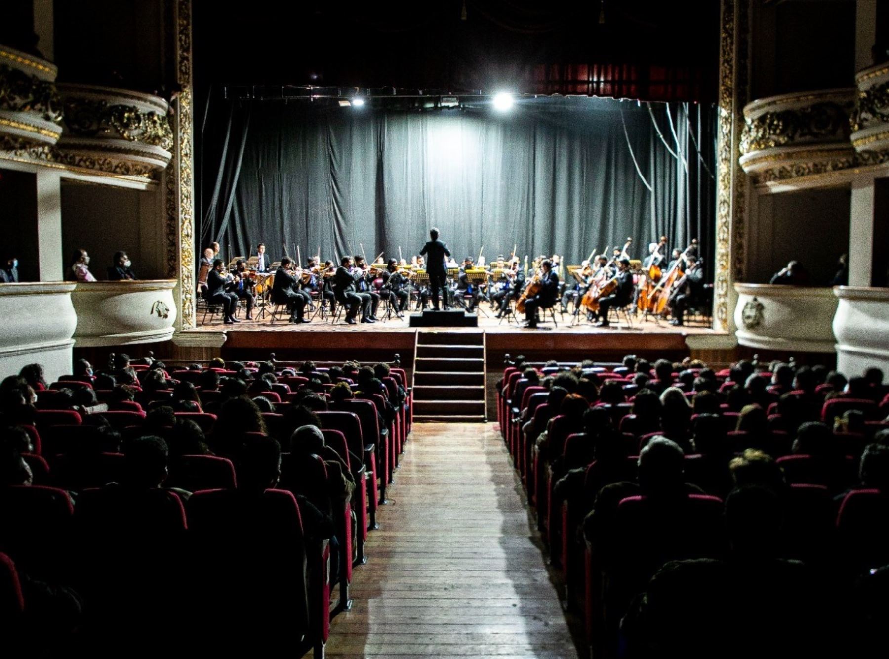 La Orquesta Sinfónica de Trujillo ofrecerá este jueves 27 el Concierto de la Peruanidad en homenaje a la patria. El espectáculo será gratuito. ANDINA/Difusión
