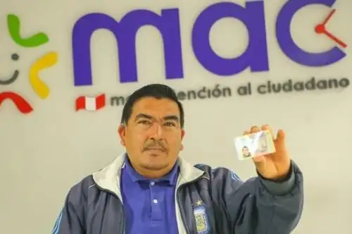 Hoy lunes 7 de octubre se entregarán licencias de conducir en centros MAC. Foto: ANDINA/Difusión
