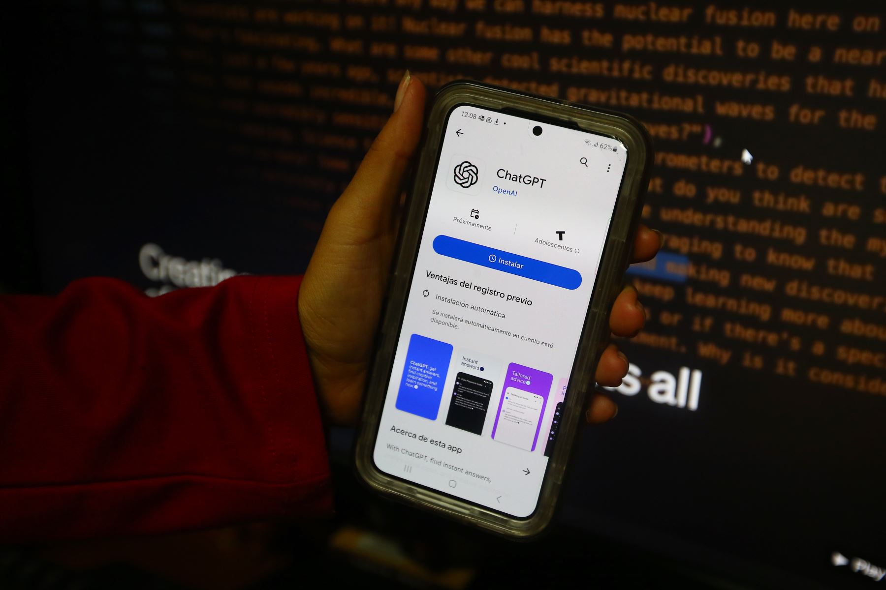 Desde la primera semana de agosto la aplicación de ChatGPT  ya se encontrará disponible en los celulares con sistema operativo Android de más países. Foto: ANDINA/Eddy Ramos