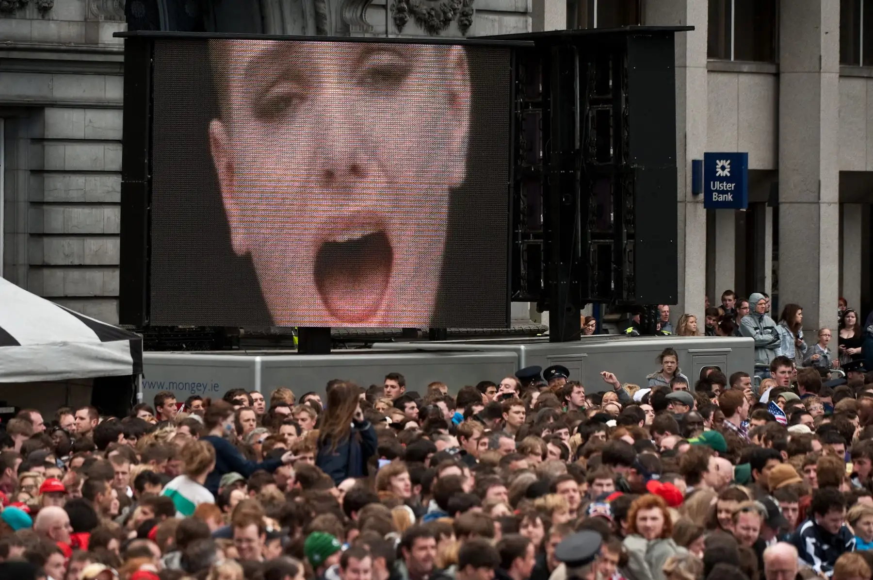Un video de la cantautora irlandesa Sinead O