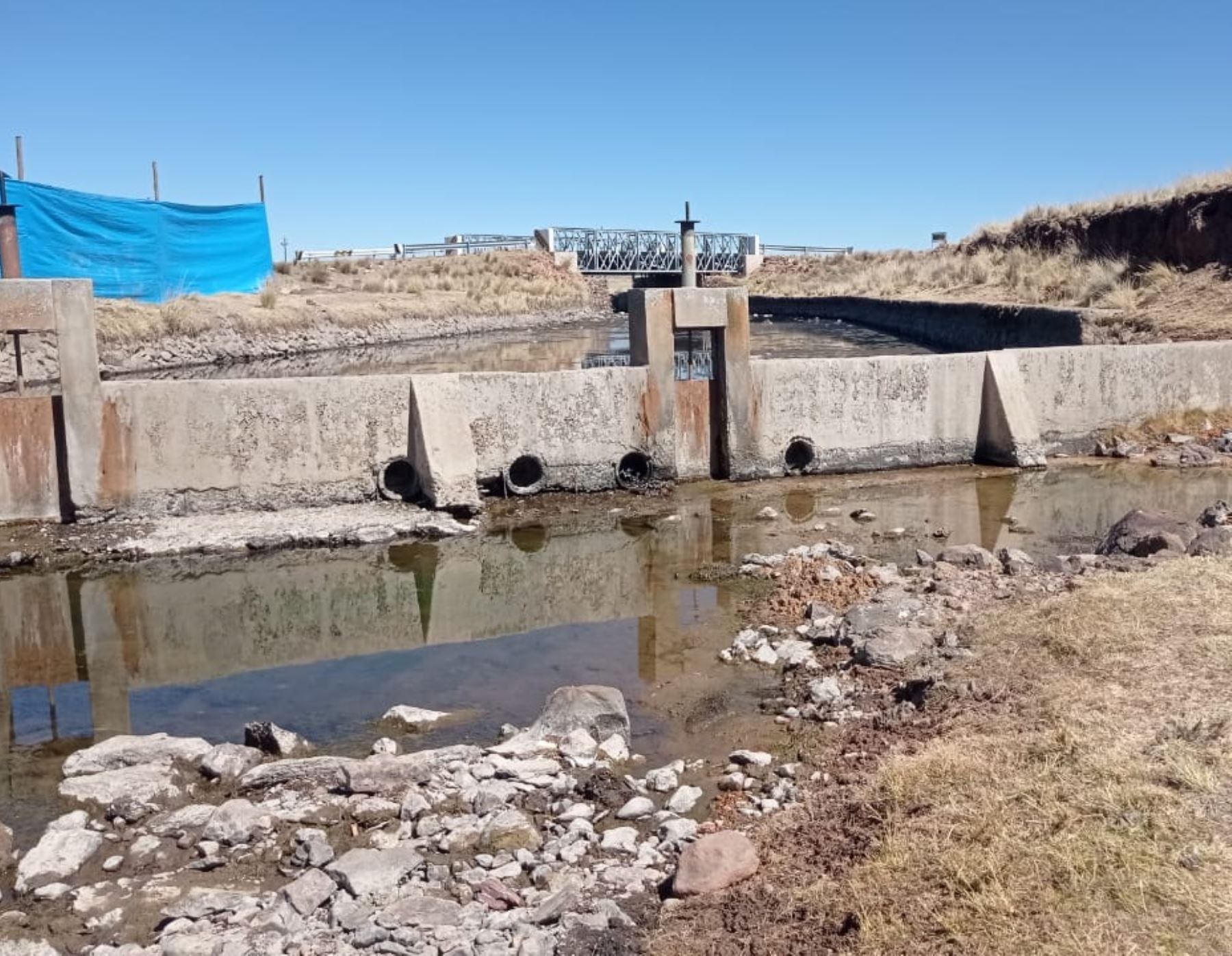 La disminución del nivel del lago Titicaca afectaría también el servicio de agua potable en la región Puno, advirtió la EPS Emsapuno.
