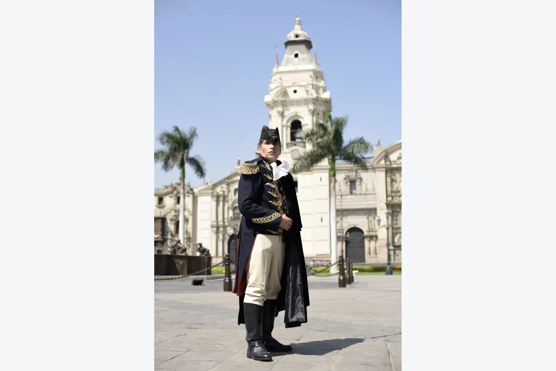 Ciudadanos de distintas zonas de la capital se dieron cita hoy en el Centro Histórico de Lima para disfrutar del Corso Bicentenario con motivo de Fiestas Patrias, organizado por el Proyecto Especial Bicentenario del Ministerio de Cultura y la Municipalidad de Lima.
Foto: ANDINA/Proyecto Bicentenario