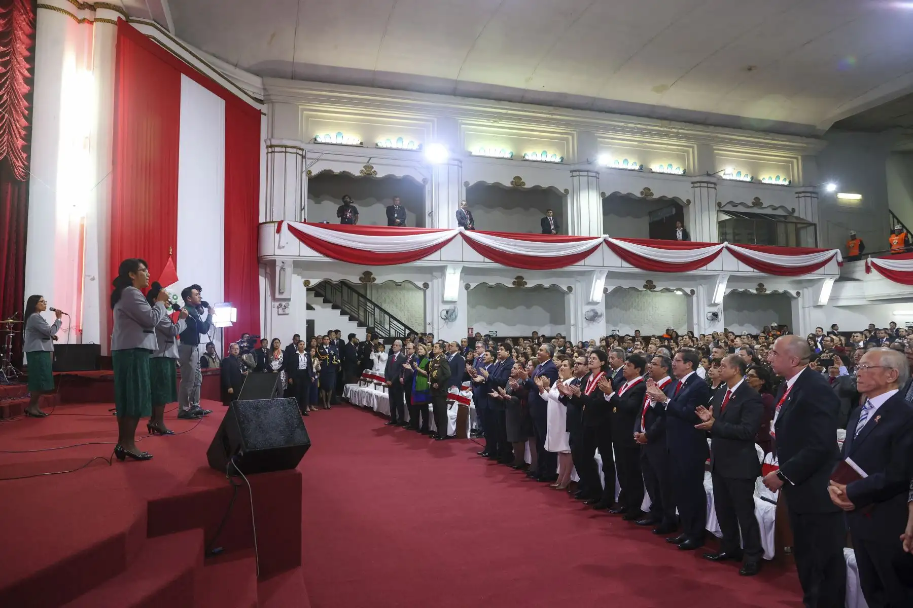 Presidenta de la república, Dina Boluarte, participa en la ceremonia de Acción de Gracias por el Perú organizada por las Iglesias Cristianas Evangélicas del Perú. Foto: ANDINA/ Prensa Presidencia