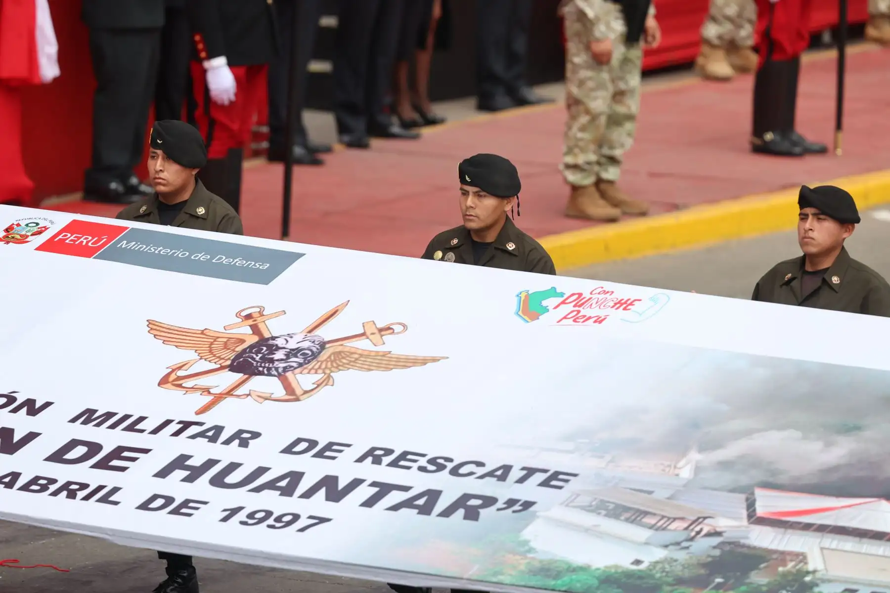 Grupo Especial de Inteligencia -  Gein ( PNP ), en la Gran Parada y Desfile Cívico Militar 2023 que se realiza en la emblemática Avenida Brasil, como parte de los actos conmemorativos por el 202 aniversario de la Independencia Nacional del Perú. 
Foto: ANDINA/ Andrés Valle