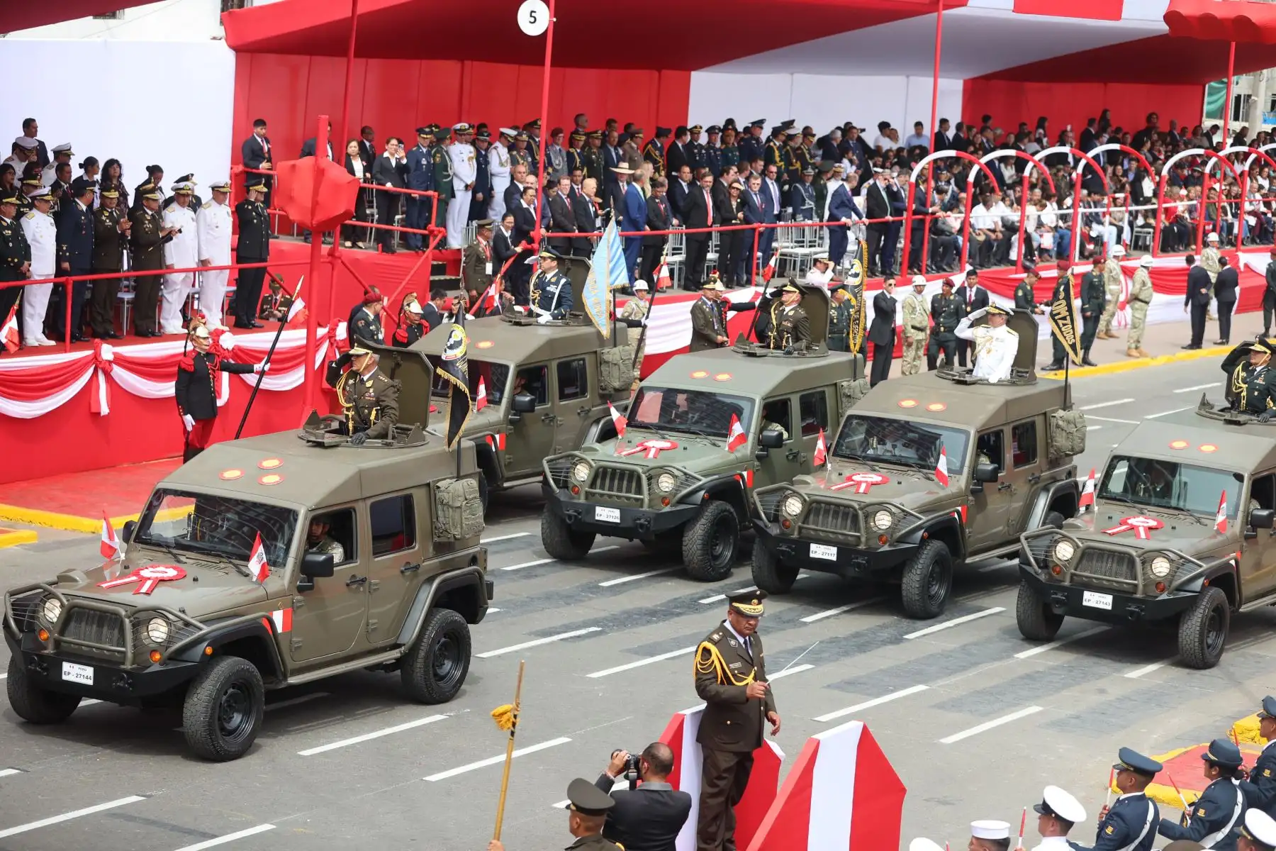 Gran Parada y Desfile Cívico Militar 2023 que se realiza en la emblemática Avenida Brasil, como parte de los actos conmemorativos por el 202 aniversario de la Independencia Nacional del Perú. 
Foto: ANDINA/ Andrés Valle