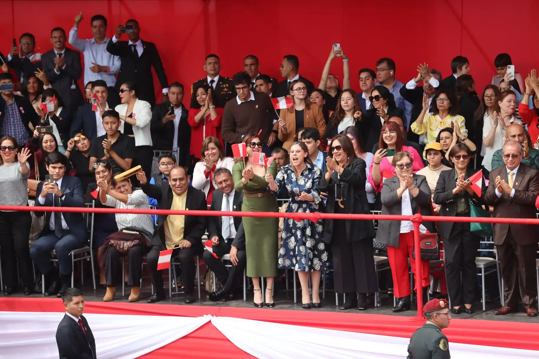 Grupo Especial de Inteligencia -  Gein ( PNP ), en la Gran Parada y Desfile Cívico Militar 2023 que se realiza en la emblemática Avenida Brasil, como parte de los actos conmemorativos por el 202 aniversario de la Independencia Nacional del Perú. 
Foto: ANDINA/ Andrés Valle