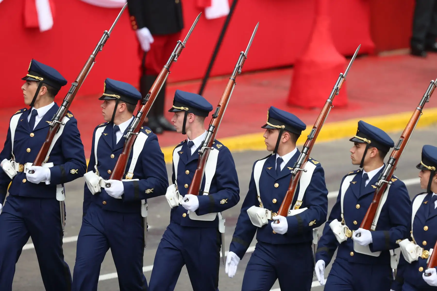 Delegaciones extranjeras de Chile, Ecuador y Brasil , en la Gran Parada y Desfile Cívico Militar 2023 que se realiza en la emblemática Avenida Brasil, como parte de los actos conmemorativos por el 202 aniversario de la Independencia Nacional del Perú. 
Foto: ANDINA/ Andrés Valle