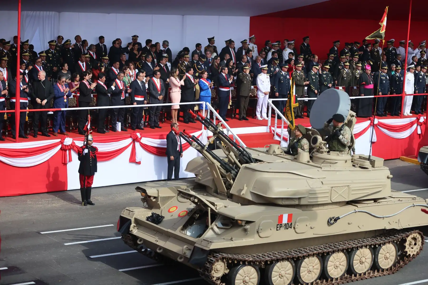 Unidades de la Marina de Guerra, FAP, EP y PNP en la Gran Parada y Desfile Cívico Militar 2023 que se realiza en la emblemática Avenida Brasil, como parte de los actos conmemorativos por el 202 aniversario de la Independencia Nacional del Perú. Foto: ANDINA/ Andrés Valle