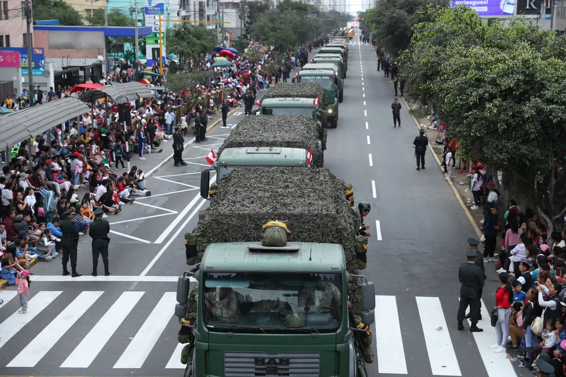 Gran Parada y Desfile Cívico Militar 2023 que se realiza en la emblemática Avenida Brasil, como parte de los actos conmemorativos por el 202 aniversario de la Independencia Nacional del Perú. Foto: ANDINA/Daniel Bracamonte