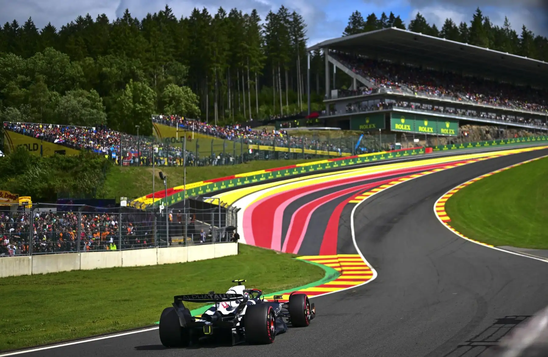El piloto japonés de Fórmula Uno Yuki Tsunoda de Scuderia AlphaTauri en acción durante el Gran Premio de Bélgica de Fórmula 1 de 2023 en el circuito de carreras de Spa-Francorchamps en Stavelot, Bélgica, el 30 de julio de 2023.
Foto: EFE