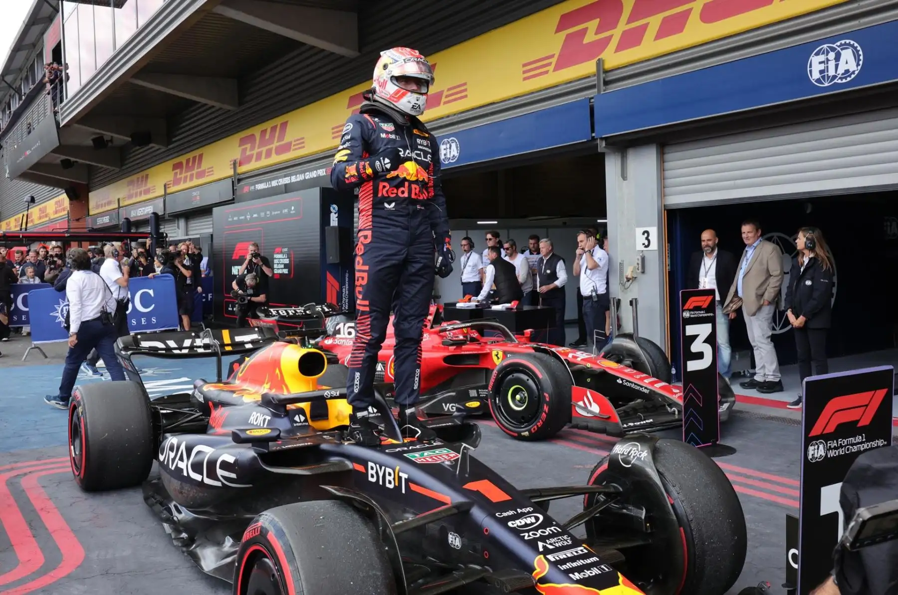 El piloto holandés de Fórmula Uno Max Verstappen de Red Bull Racing celebra después de ganar el Gran Premio de Bélgica de Fórmula 1 de 2023 en el circuito de carreras de Spa-Francorchamps en Stavelot, Bélgica, el 30 de julio de 2023.
Foto: EFE