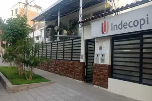 Los pasajeros heridos son atendidos en los hospitales Belén y Regional de Chiclayo y la clínica San Pablo de La Victoria, en la región Lambayeque.