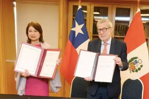 Canciller Gervasi suscribió Acta de creación del Consejo Bilateral de Prospectiva