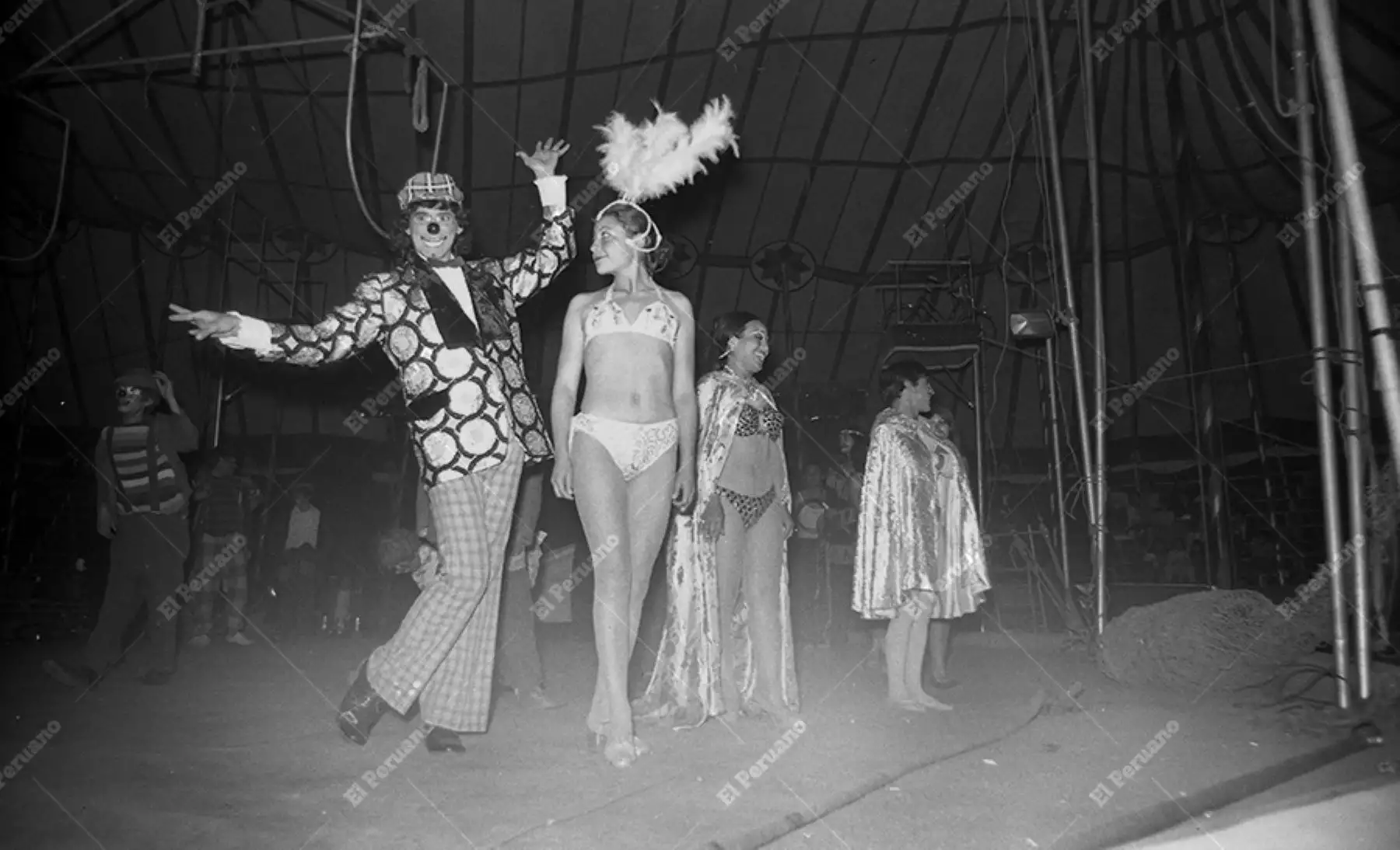 Lima - 28 julio 1975 / Reportaje a los circos por Fiestas Patrias. Foto: Archivo Histórico de El Peruano