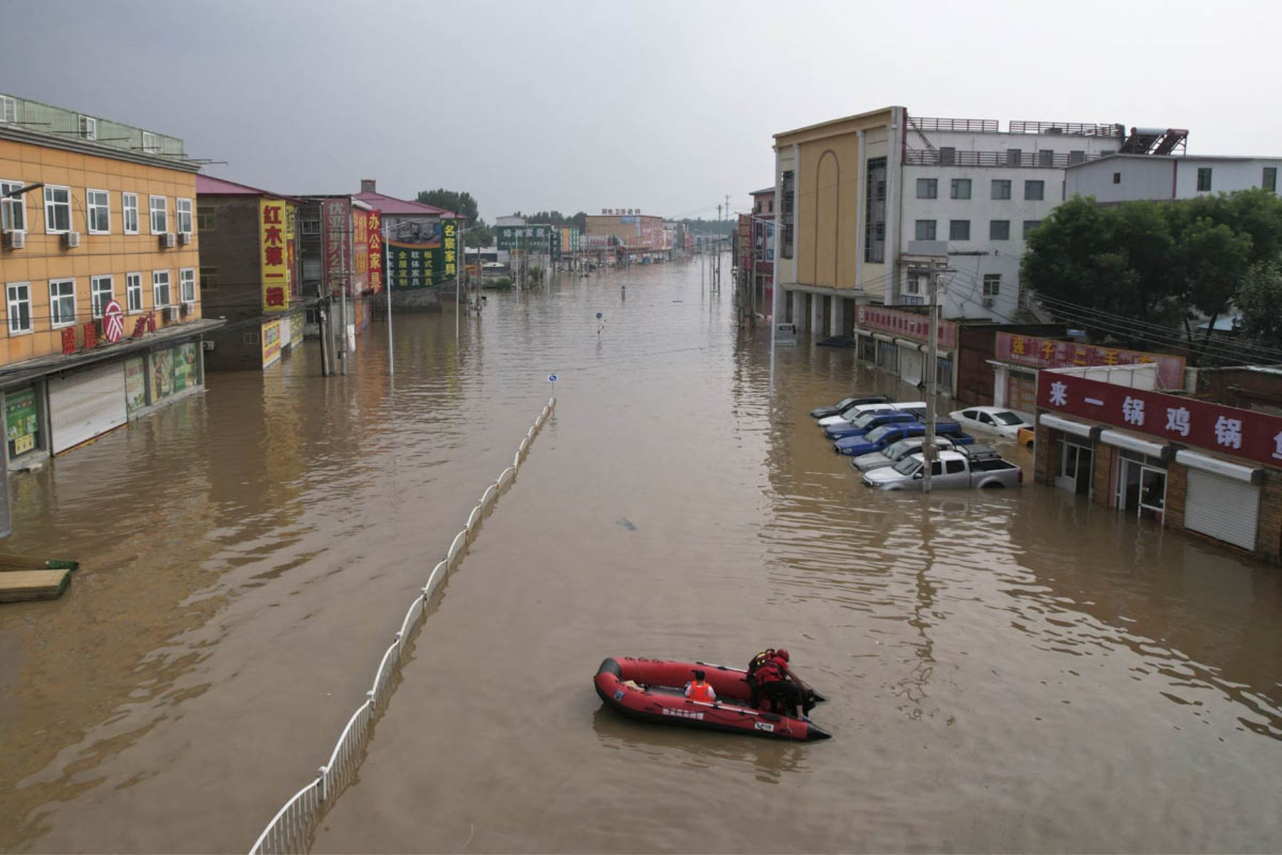 Millones de personas en todo el mundo se han visto afectadas en las últimas semanas por fenómenos meteorológicos extremos y olas de calor, que según los científicos son exacerbados por el cambio climático. Foto: AFP