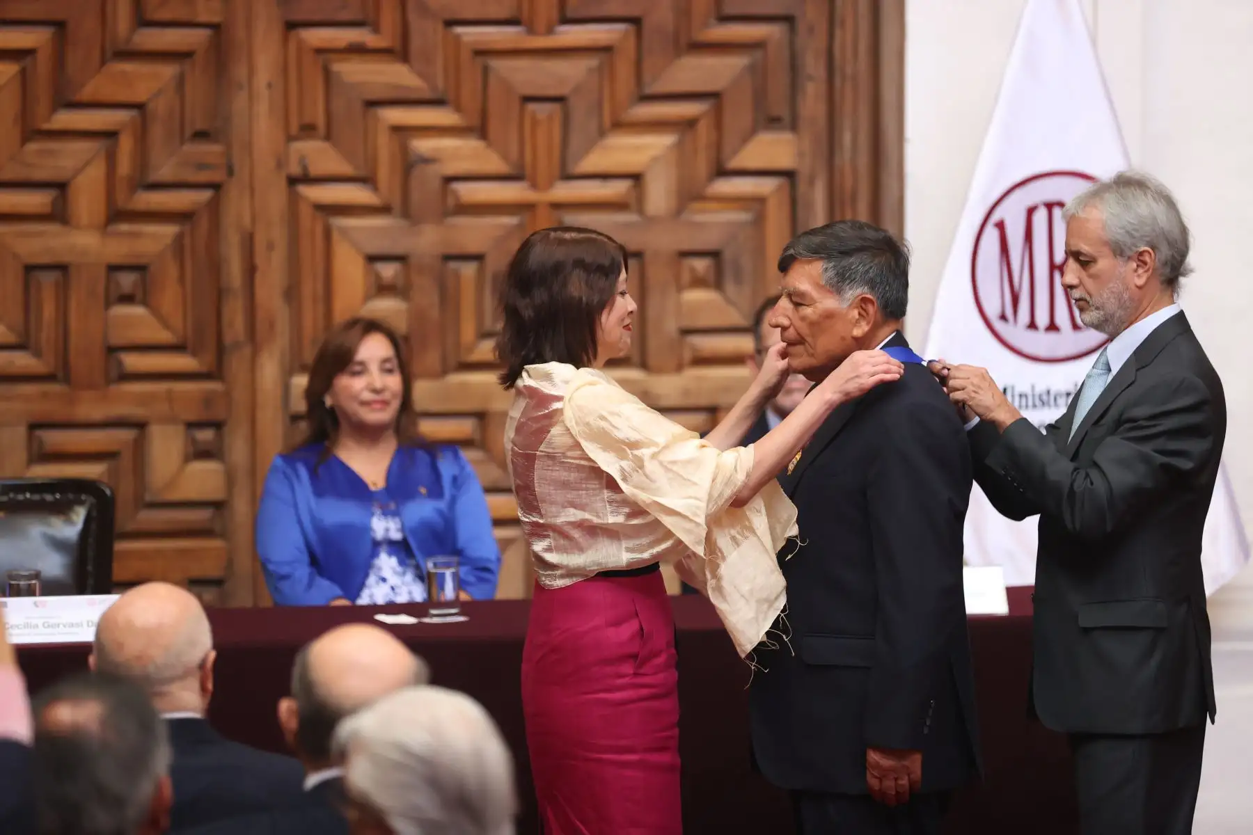 La presidenta de la República, Dina Boluarte, participa en la ceremonia de conmemoración del 202 aniversario de creación del Ministerio de Relaciones Exteriores. Foto:ANDINA/Juan Carlos Guzmán