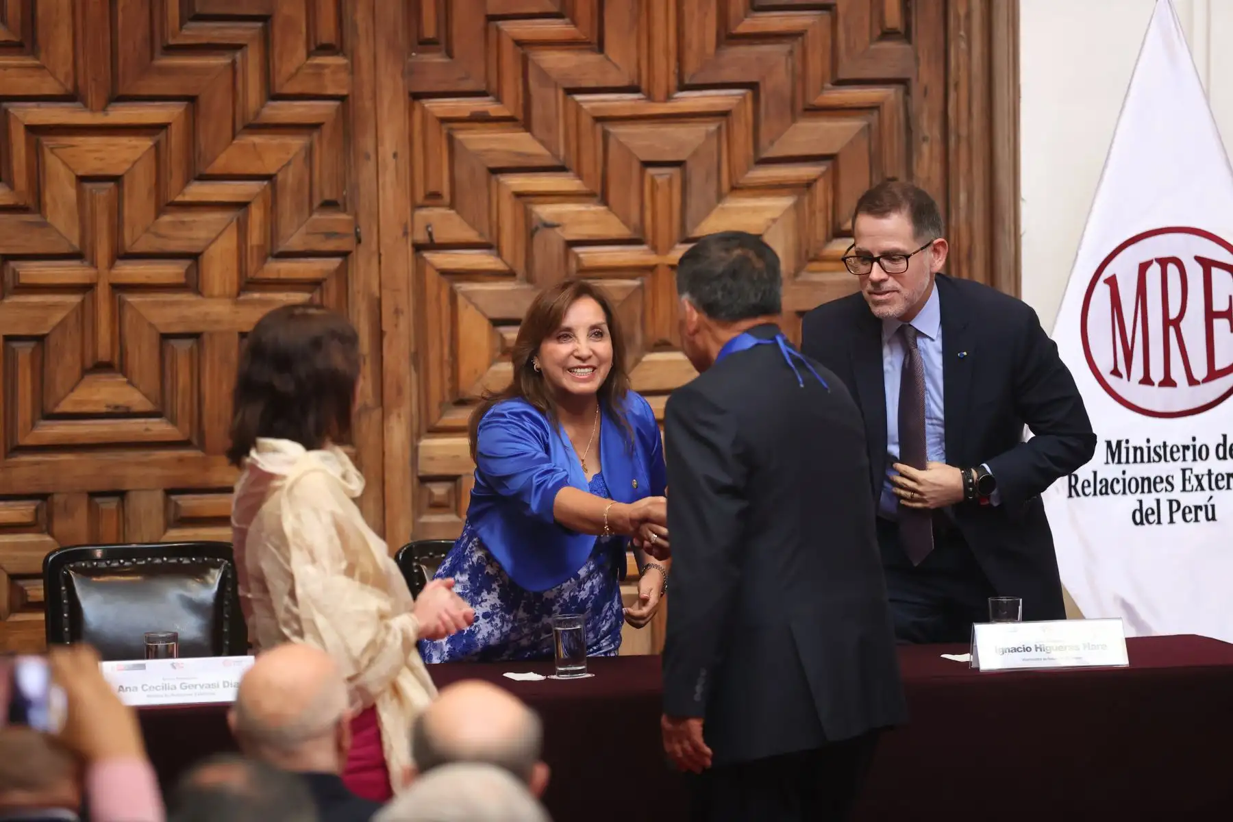 La presidenta de la República, Dina Boluarte, participa en la ceremonia de conmemoración del 202 aniversario de creación del Ministerio de Relaciones Exteriores. Foto:ANDINA/Juan Carlos Guzmán