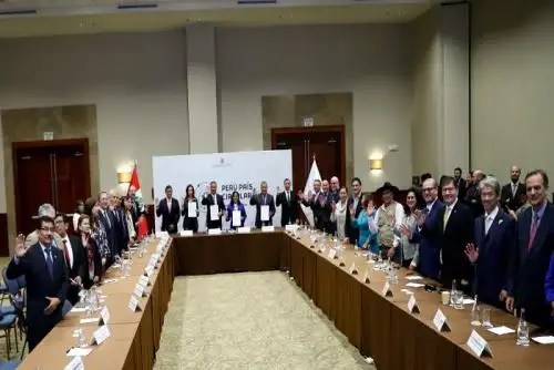 La CNEC es un espacio de alcance nacional y multisectorial que para su desarrollo alberga a otros sectores específicos como la Coalición por una Economía Circular Manufacturera del sector Producción.