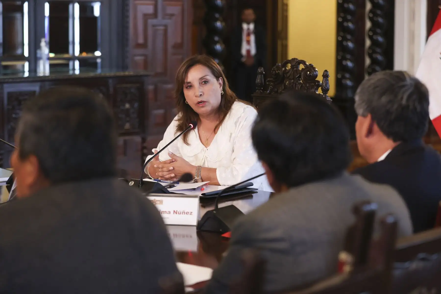 Presidenta Dina Boluarte se reunió con el gobernador regional de Ayacucho, Wilfredo Oscorima, y alcaldes de la provincia de Parinacochas. Foto:ANDINA//Prensa Presidencia