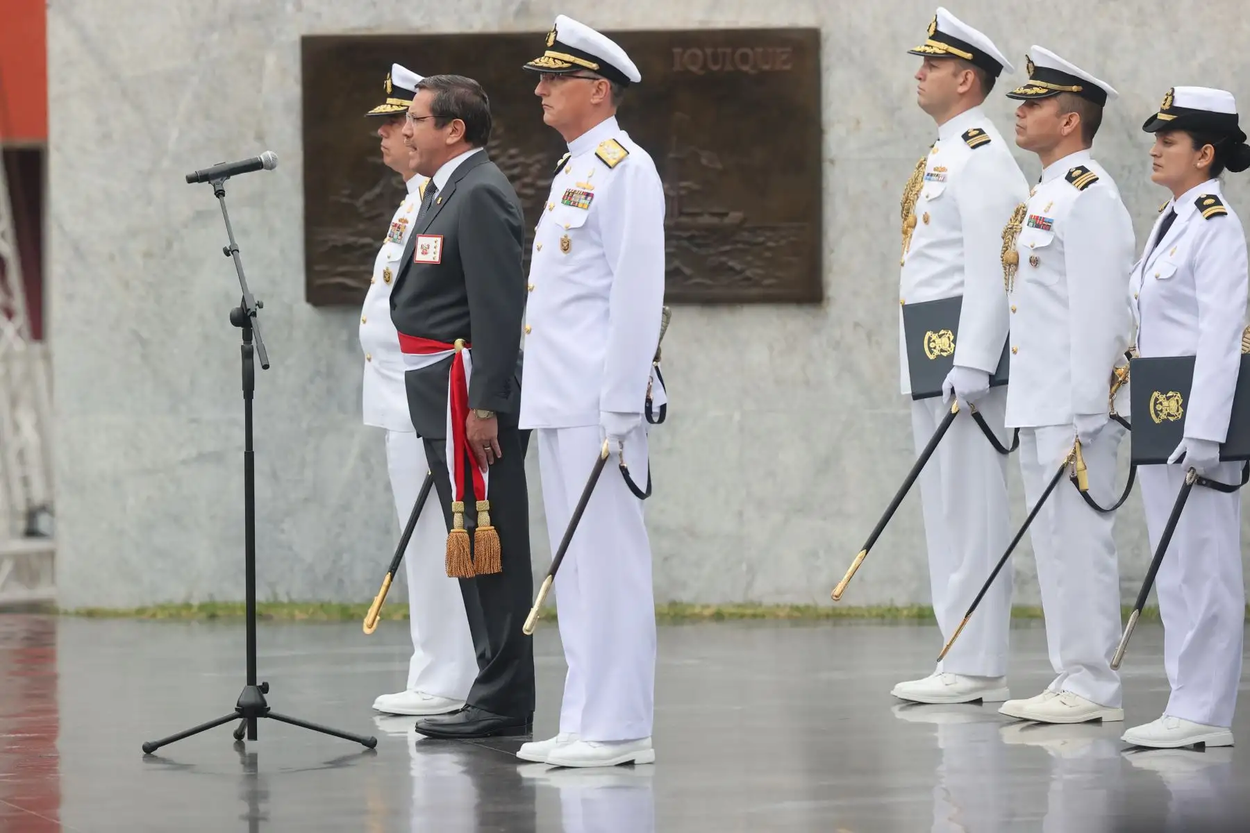El ministro de Defensa preside la Ceremonia de Asunción del nuevo Comandante General de la Marina de Guerra, vicealmirante Luis José Polar Figari.  Foto: ANDINA/Juan Carlos Guzmán