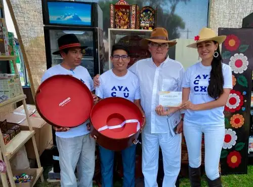 Los sombreros elaborados a base de lana de vicuña por emprendedores de Ayacucho conquistan el exigente mercado de Europa. ANDINA/Difusión