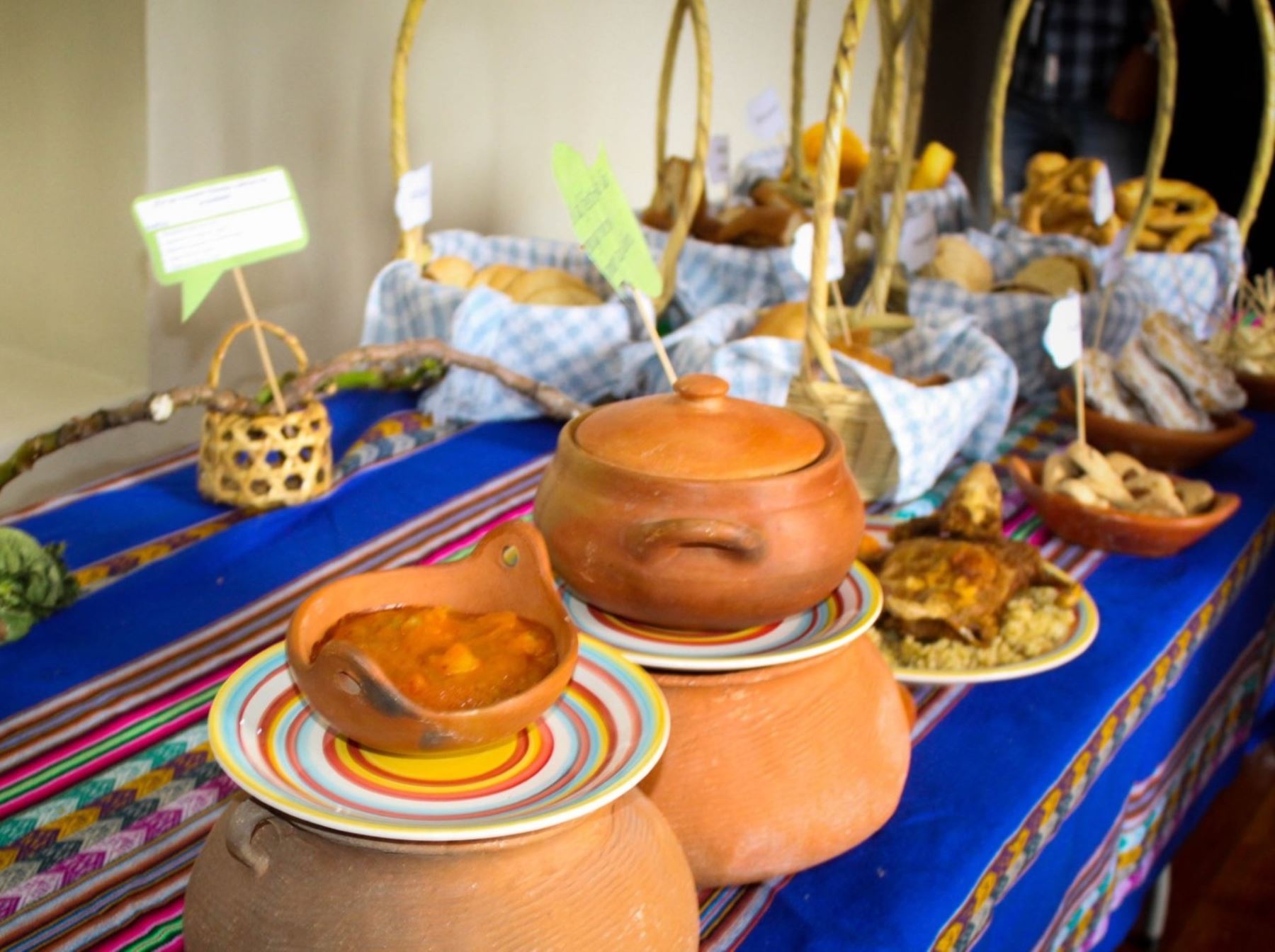 Una diversidad de platos típicos de la zona andina de La Libertad se ofrecerán este domingo 6 de agosto en el complejo arqueológico Chan Chan, en Trujillo, como parte de las actividades del programa Museos Abiertos que organiza el Ministerio de Cultura. ANDINA/Difusión