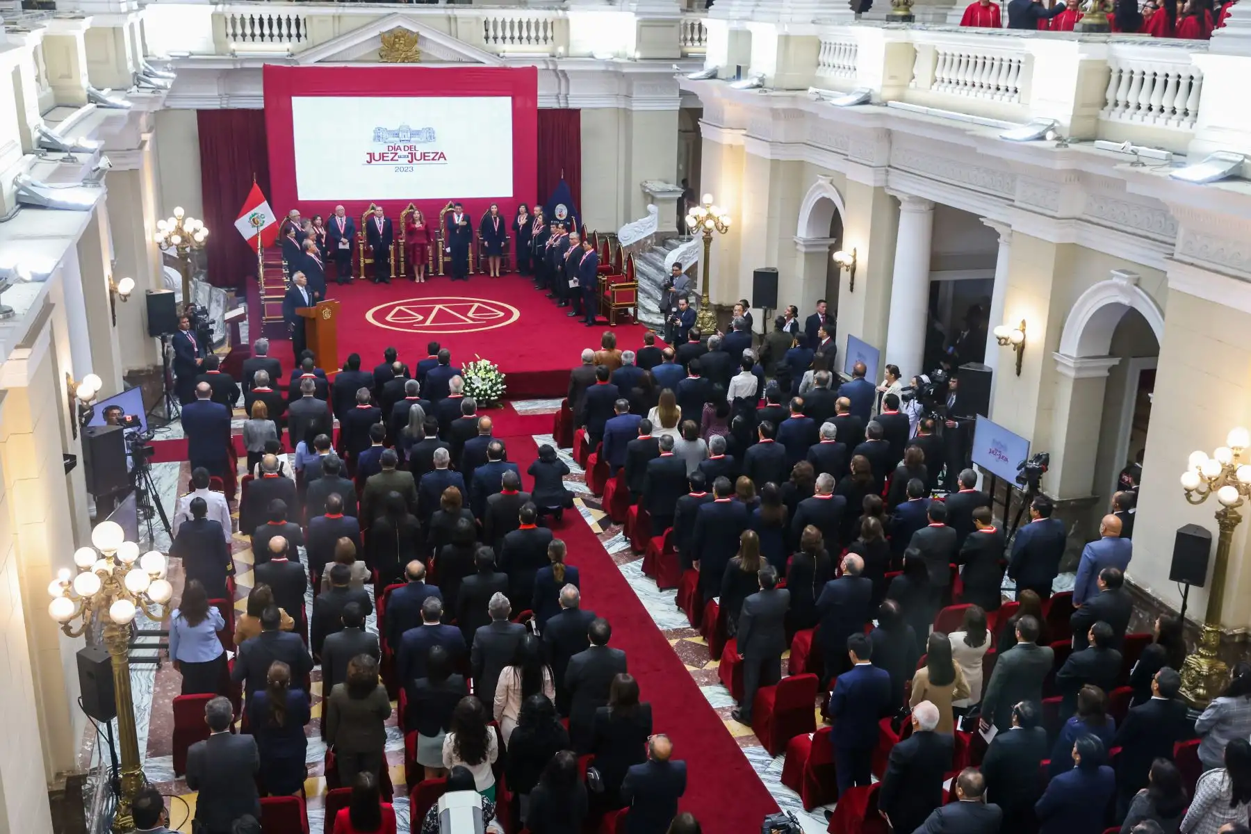 presidenta Dina Ercilia Boluarte Zegarra participa de la ceremonia por el Día del Juez y la Jueza, que se realiza en el Palacio Nacional de Justicia.Foto:ANDINA/ Prensa Presidencia
