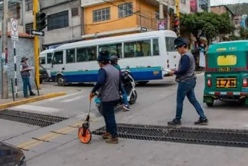 El Ministerio de Transportes y Comunicaciones (MTC), a través del Programa Nacional de Transporte Urbano Sostenible (Promovilidad), alista una propuesta para el mejoramiento de la gestión del tránsito en Huamanga, la cual servirá al municipio provincial para elaborar estrategias y ejecutar acciones que optimicen los tiempos de viaje y la seguridad vial de peatones y conductores.