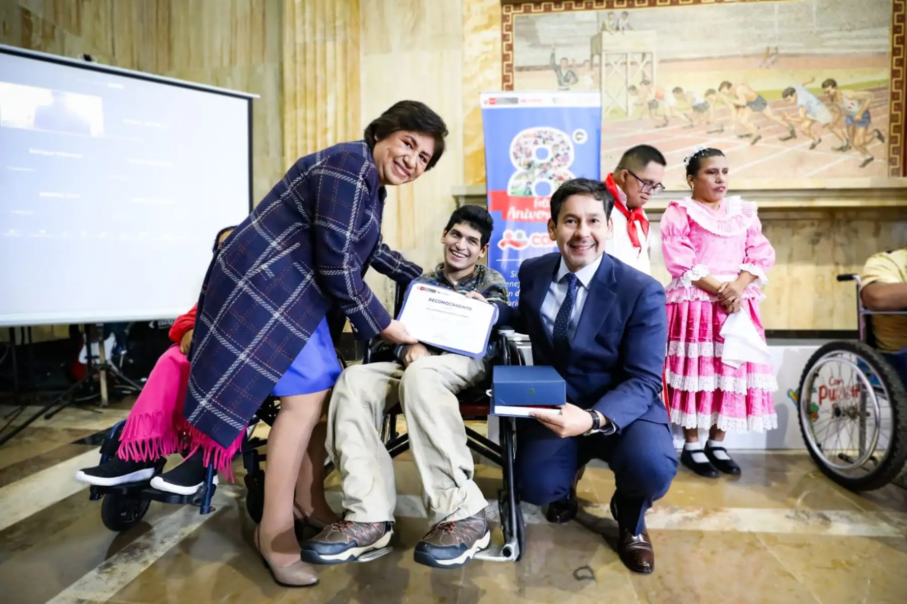 En el marco de su octavo aniversario, el programa Contigo el Ministerio de Desarrollo e Inclusión Social (Midis) reconoció a 21 usuarias y usuarios con discapacidad severa del Programa Nacional Contigo por sus historias de esfuerzo e inspiración para que miles de personas salgan adelante, en el marco del octavo aniversario de dicho programa social, cuya fecha central es el 11 de agosto. Foto: ANDINA/MIDIS
