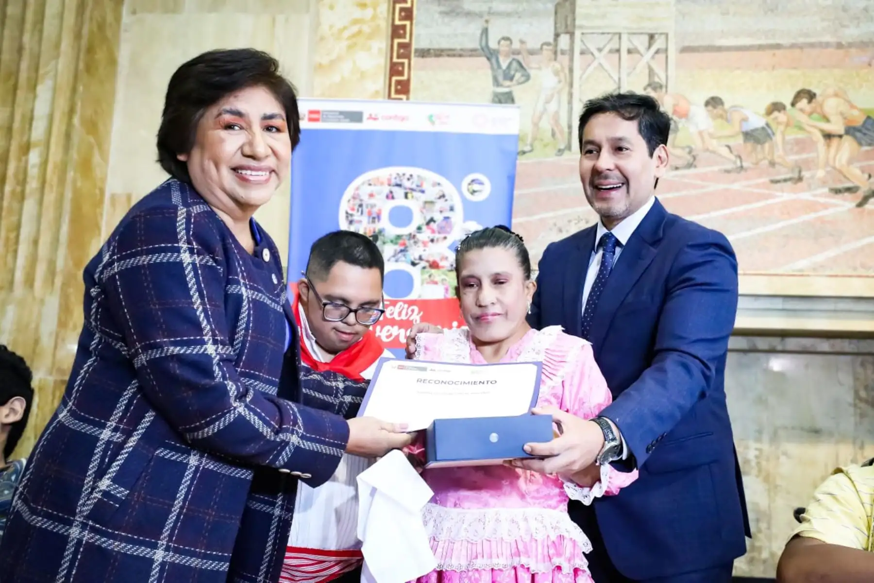En el marco de su octavo aniversario, el programa Contigo el Ministerio de Desarrollo e Inclusión Social (Midis) reconoció a 21 usuarias y usuarios con discapacidad severa del Programa Nacional Contigo por sus historias de esfuerzo e inspiración para que miles de personas salgan adelante, en el marco del octavo aniversario de dicho programa social, cuya fecha central es el 11 de agosto. Foto: ANDINA/MIDIS