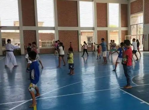 La difusión de diversas disciplinas deportivas forma parte de las acciones que ejecuta el programa Barrio Seguro en Tumbes en alianza con el Consulado de Ecuador. ANDINA/Difusión
